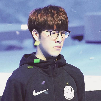 Anyone's Legend 在 LPL 分组赛 2 2025 中领先